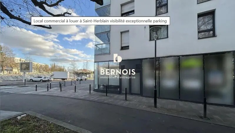Bureau dans Saint-Herblain à louer - Photo du bâtiment - Image 2 de 4