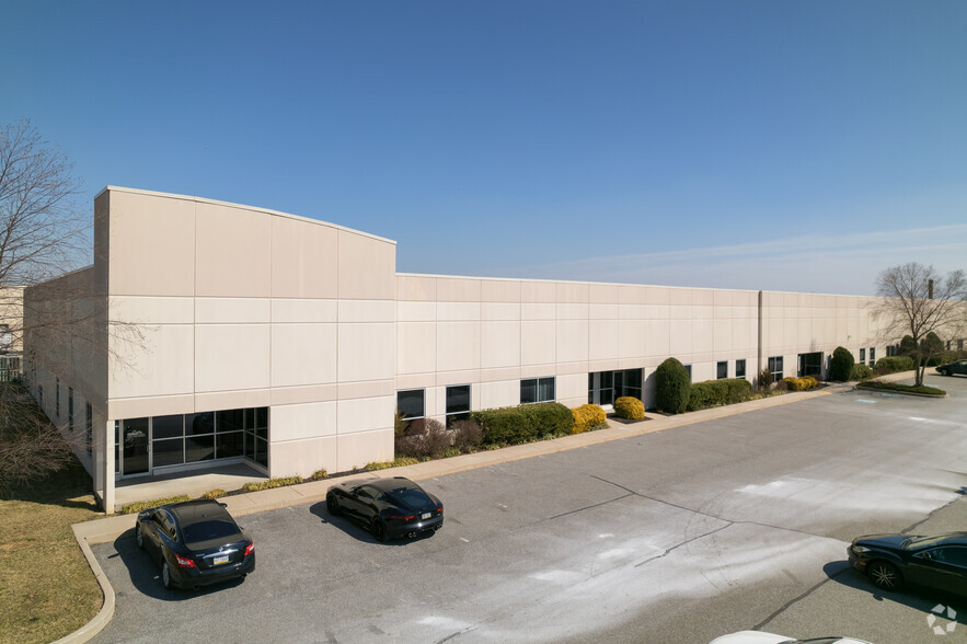 100 Concord Rd, Chester, PA for lease - Building Photo - Image 2 of 7