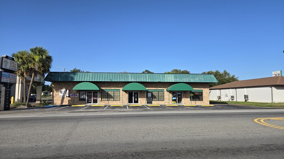 5720 Gall Blvd, Zephyrhills, FL for lease - Building Photo - Image 3 of 45