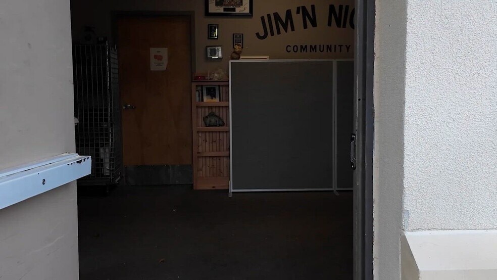 1095 Old Peachtree Rd NW, Suwanee, GA à louer - Vidéo sur l’inscription commerciale - Image 2 de 4