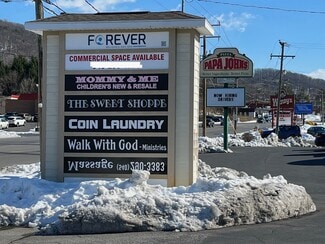 Plus de détails pour 634 Charles St, Staunton, VA - Commerce de détail à louer