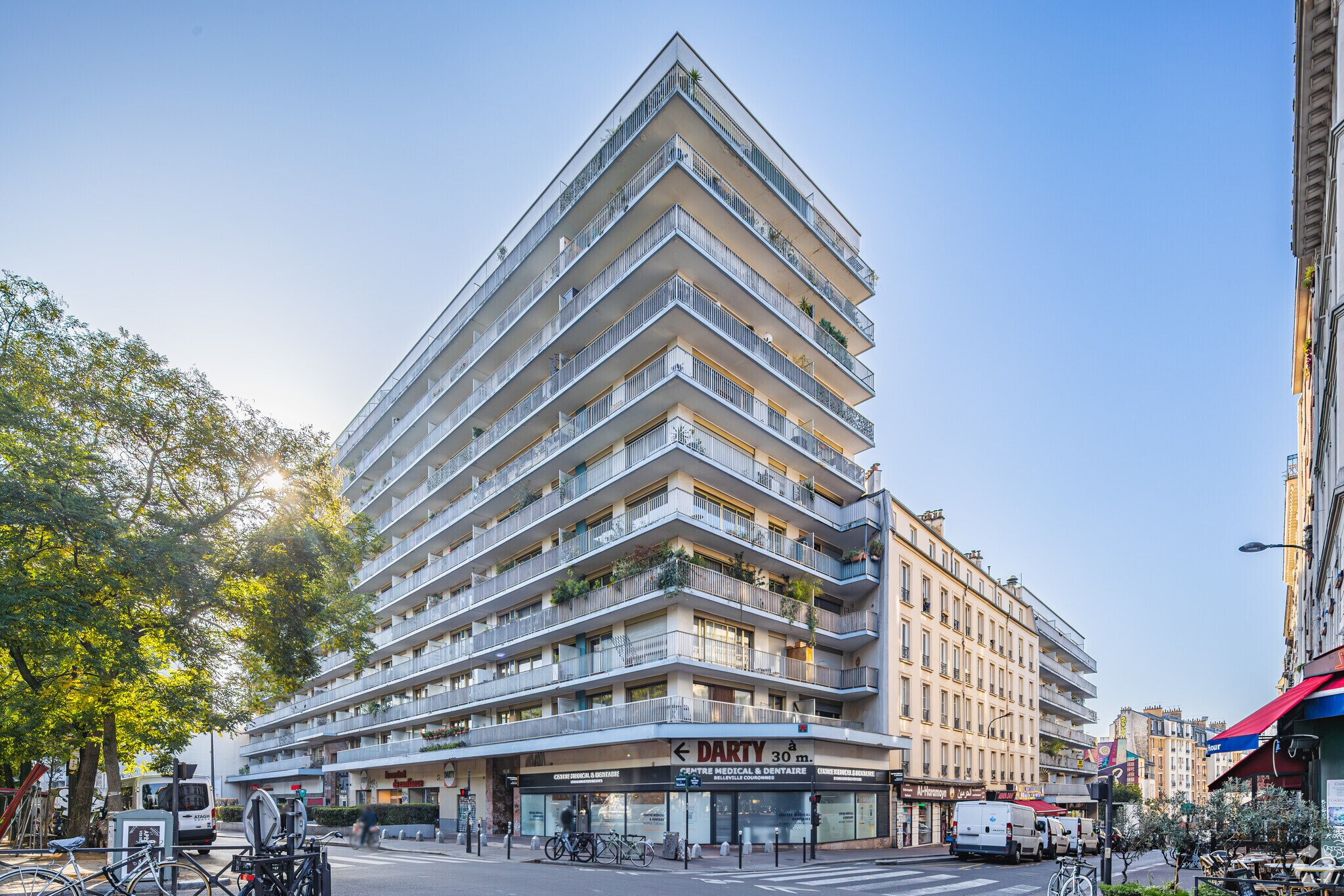 116 Rue Jean-Pierre Timbaud, Paris for sale Primary Photo- Image 1 of 9