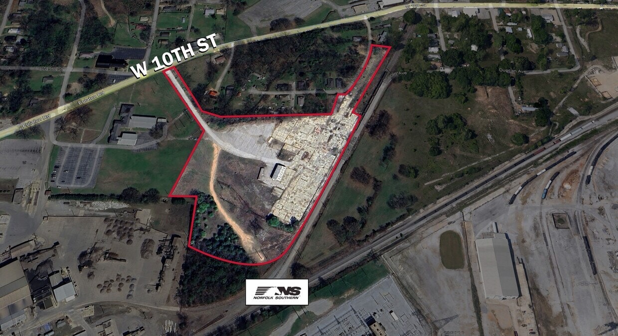 2412 Eulaton Rd, Anniston, AL for lease Primary Photo- Image 1 of 3