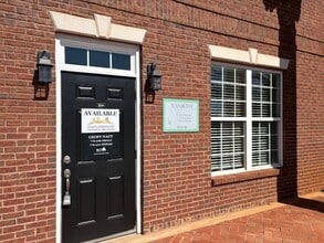 1350 Wooten Lake Rd, Kennesaw, GA à louer Photo intérieure- Image 1 de 8