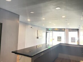 358 Columbia St, Brooklyn, NY for lease Interior Photo- Image 2 of 7