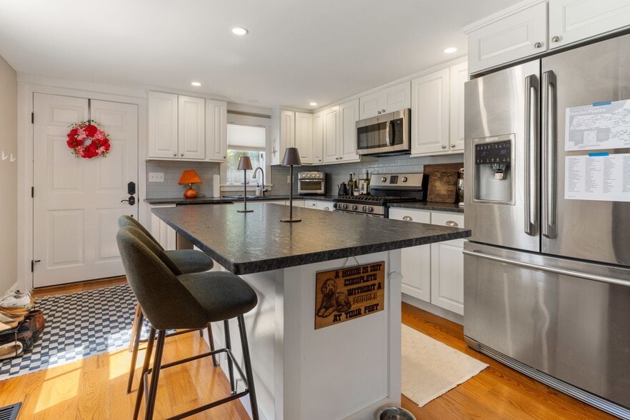 67 North St, Hingham, MA for sale - Building Photo - Image 2 of 15