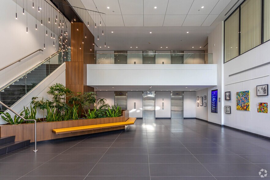 350 Main St, Malden, MA à louer - Photo intérieure - Image 1 de 26