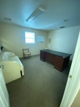 31629 Long Acres Dr, Sorrento, FL for lease Interior Photo- Image 1 of 6