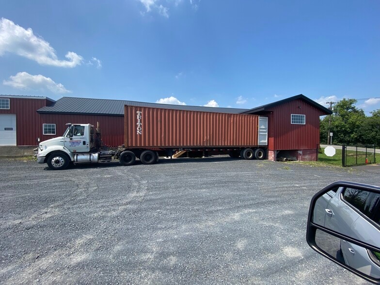509, Unit B Bellvale Rd, Chester, NY for lease - Primary Photo - Image 1 of 6