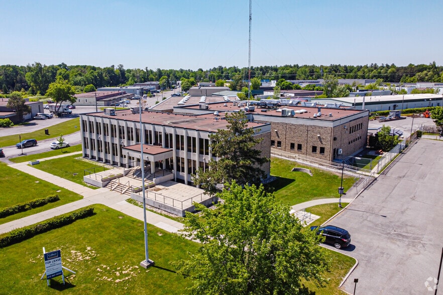 1970 Merivale Rd, Ottawa, ON for lease - Building Photo - Image 3 of 34