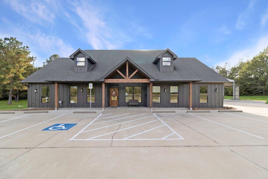 7899 US Highway 190 W, Livingston, TX à vendre - Photo du bâtiment - Image 1 de 21