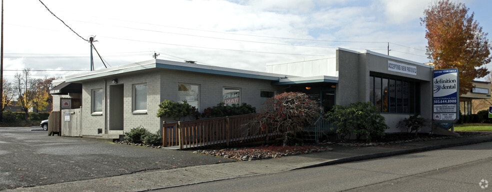 12850 SW Canyon Rd, Beaverton, OR à louer - Photo principale - Image 3 de 39