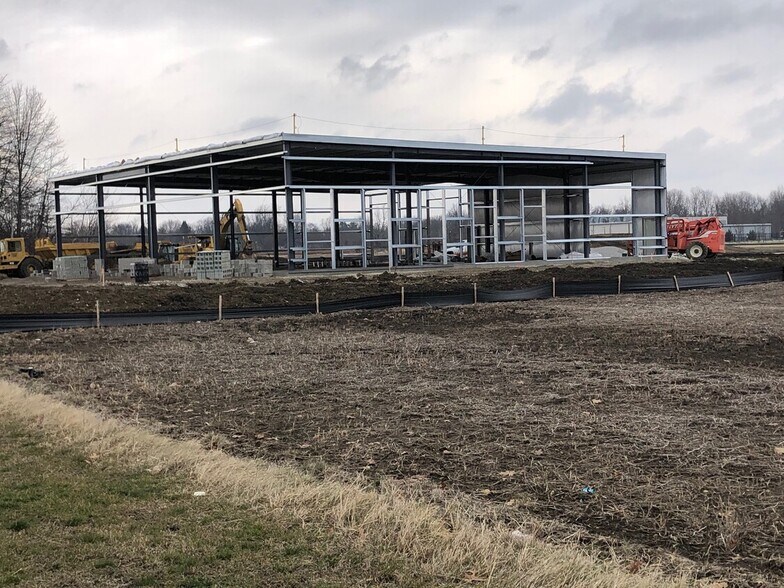 4100 W 236th St, Sheridan, IN à vendre - Photo du bâtiment - Image 3 de 8