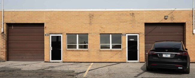 More details for 20 Cain Dr, Plainview, NY - Industrial for Lease
