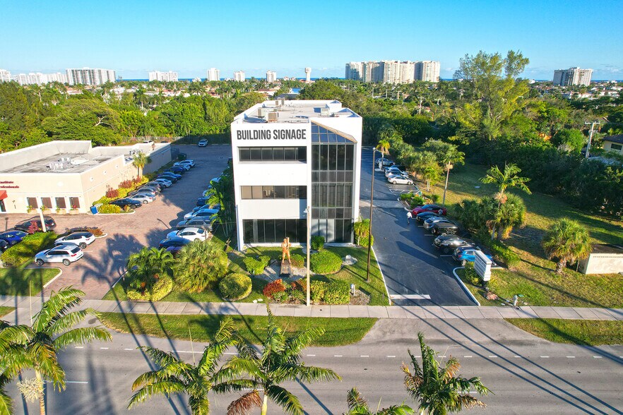 6830 N Federal Hwy, Boca Raton, FL à vendre - Photo principale - Image 2 de 7