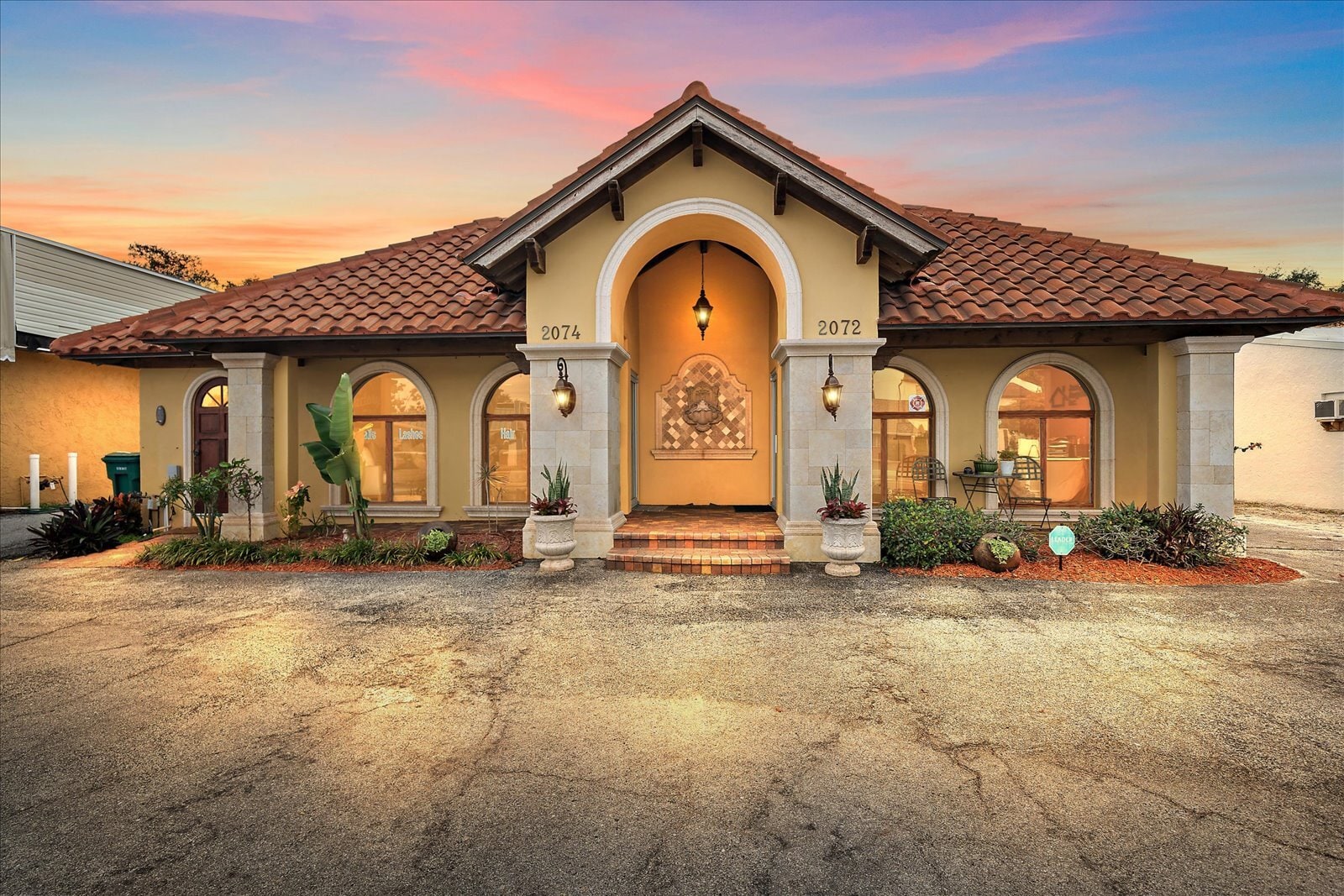 2072-2074 Constitution Blvd, Sarasota, FL for sale Primary Photo- Image 1 of 34