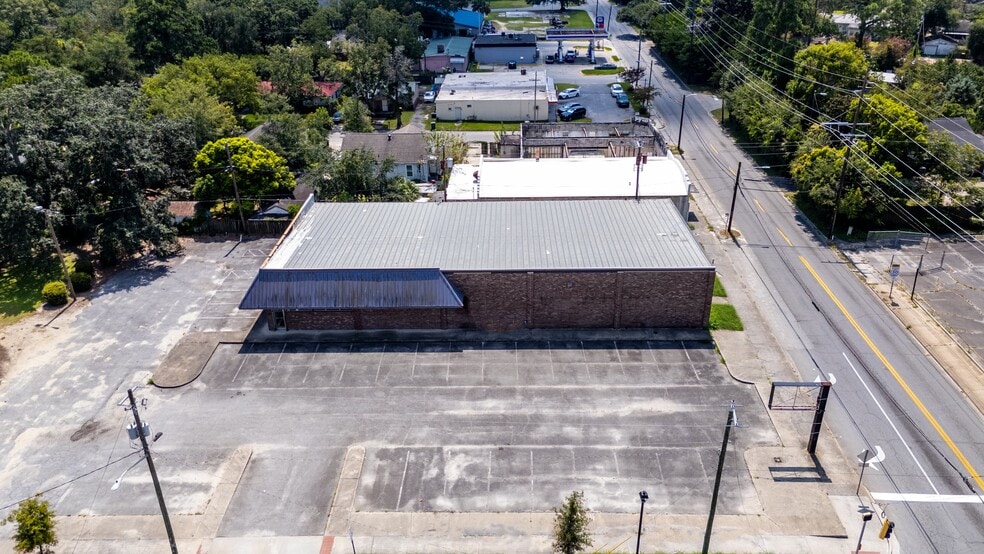 802 Pennsylvania Ave, Savannah, GA à vendre - Photo du bâtiment - Image 2 de 21