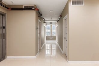 5 E 57th St, New York, NY for lease Interior Photo- Image 2 of 3