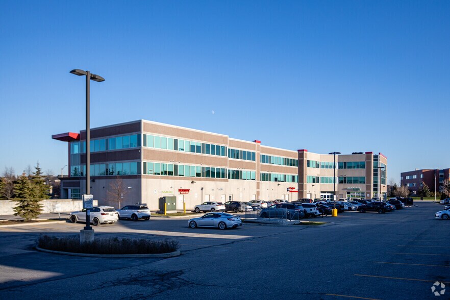50 Sunny Meadow Blvd, Brampton, ON à vendre - Photo du bâtiment - Image 2 de 3