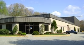 580 Pepper St, Monroe, CT for lease - Building Photo - Image 2 of 9