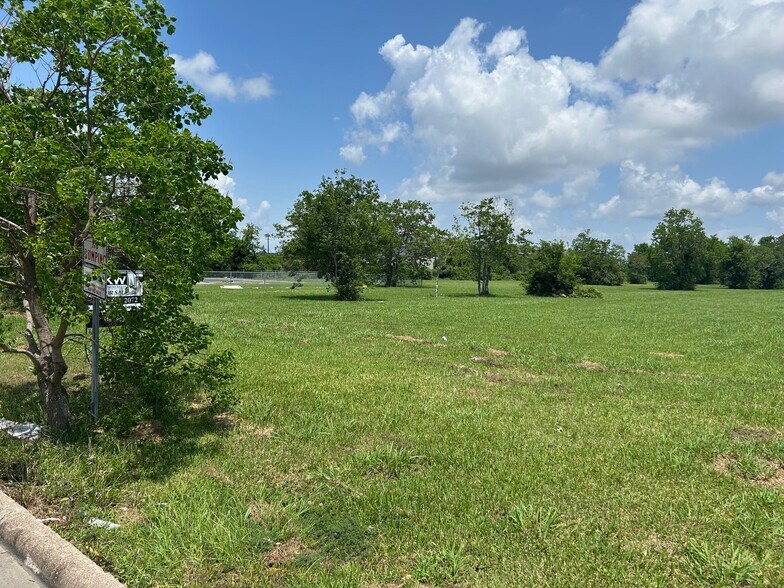 Tx-73 E, Port Arthur, TX à vendre - Autre - Image 1 de 3