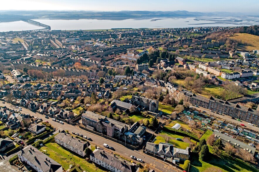 24-28 Lawside Rd, Dundee à vendre - Photo du bâtiment - Image 3 de 6