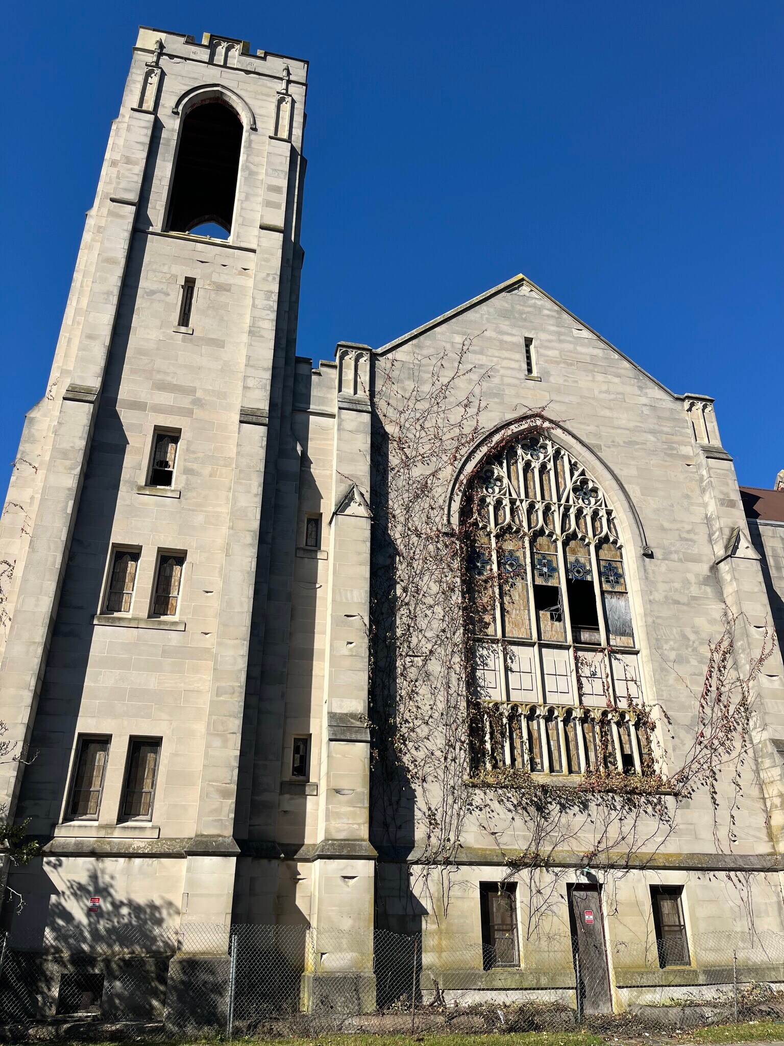 303 W 34th St, Norfolk, VA à vendre Photo du bâtiment- Image 1 de 9