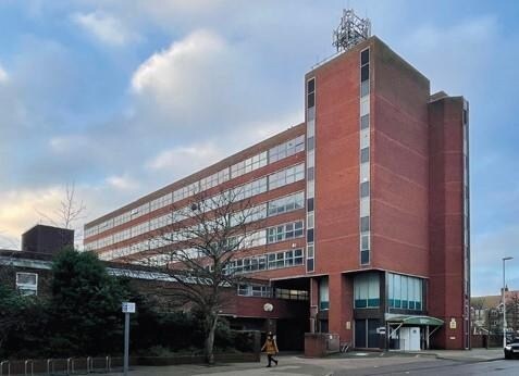 Chatsworth Rd, Worthing for lease Building Photo- Image 1 of 9