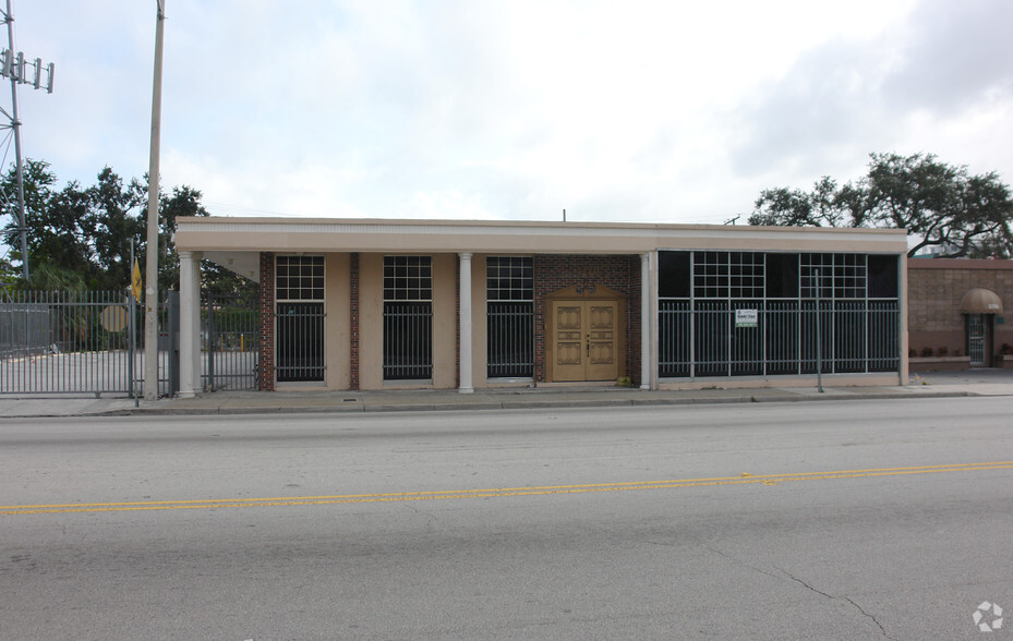 1320 NW 7th St, Miami, FL for sale - Primary Photo - Image 1 of 1