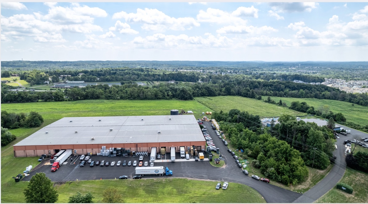 2512 Quakertown Rd, Pennsburg, PA for sale Building Photo- Image 1 of 15