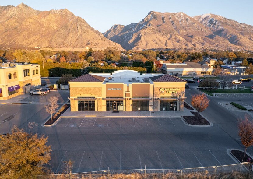 11055 N Alpine Hwy, Highland, UT à vendre - Photo du bâtiment - Image 2 de 6