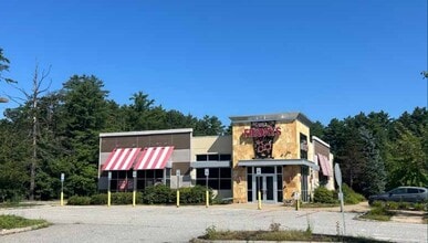 221 Loudon Rd, Concord, NH for lease Building Photo- Image 1 of 2