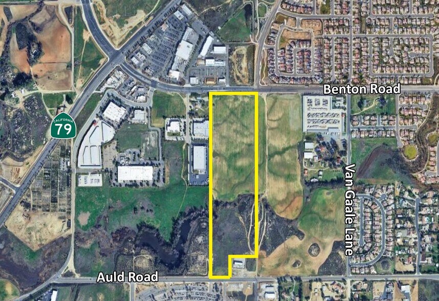 30951 Benton Road, Winchester, CA à vendre - Aérien - Image 2 de 2