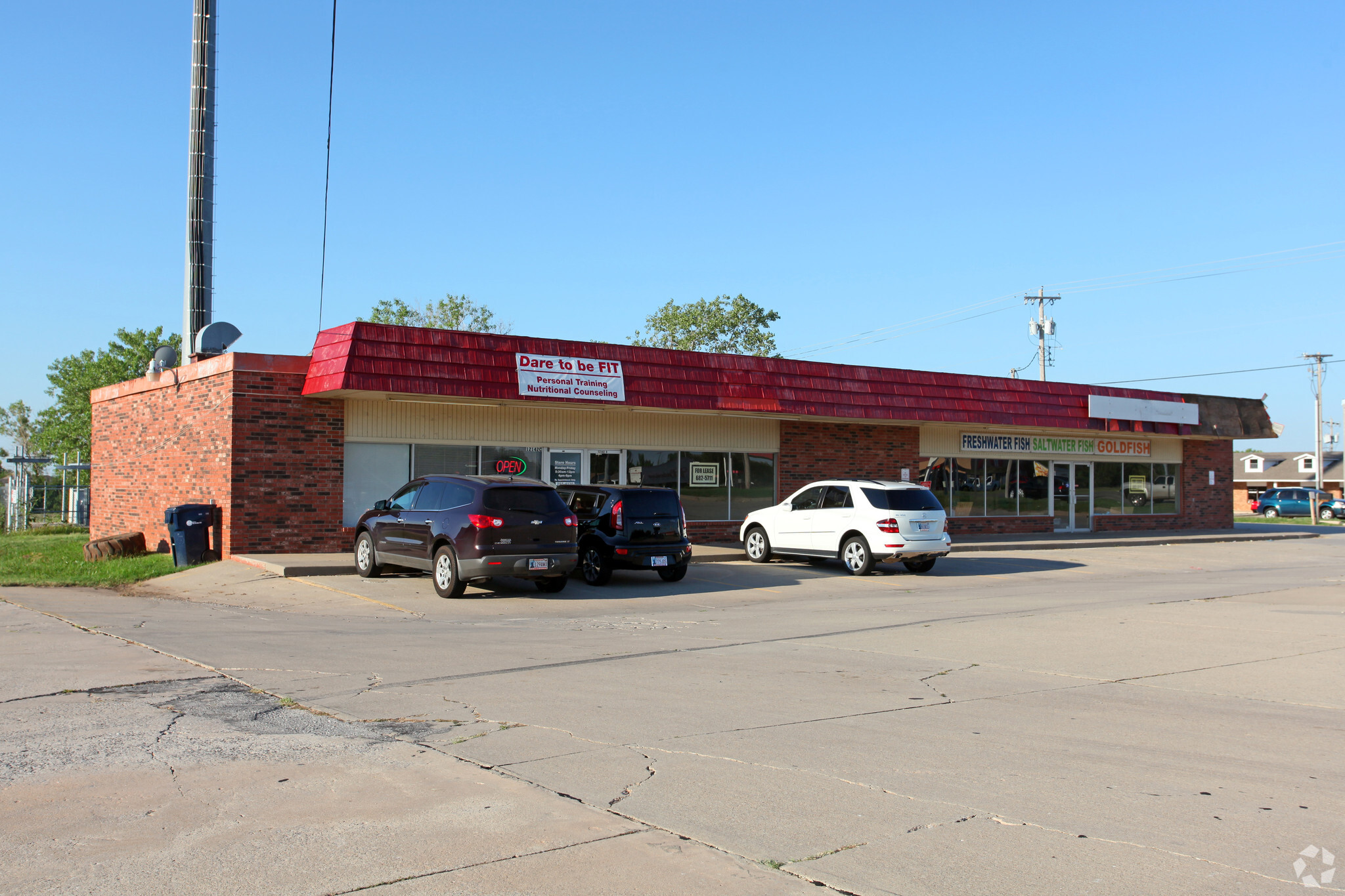 12142 W Reno Ave, Yukon, OK à vendre Photo principale- Image 1 de 1