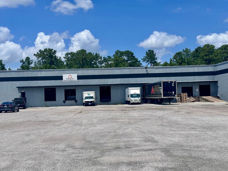 6600 Tram Rd, Beaumont, TX à louer - Photo du bâtiment - Image 2 de 3
