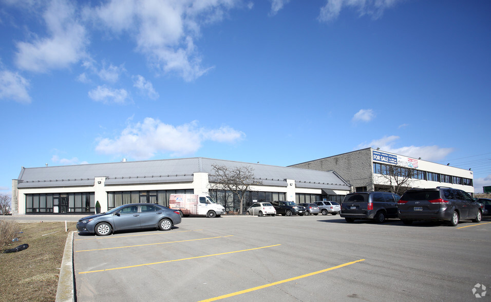 7956 Torbram Rd, Brampton, ON for lease - Building Photo - Image 2 of 41