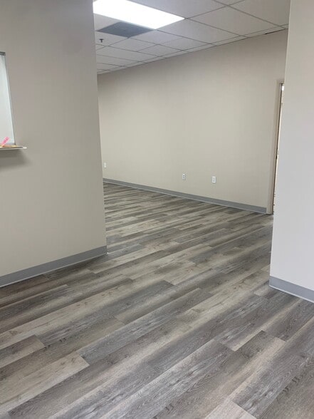 1020 NW 6th St, Deerfield Beach, FL for lease - Building Photo - Image 2 of 17