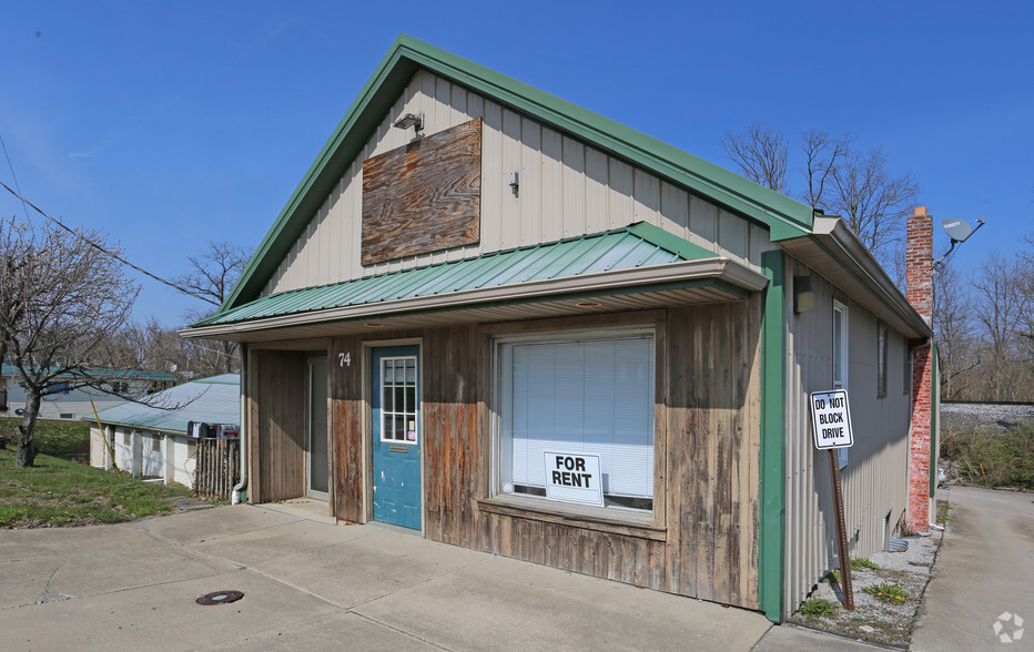 74 N Main St, Walton, KY à vendre - Photo du bâtiment - Image 1 de 1