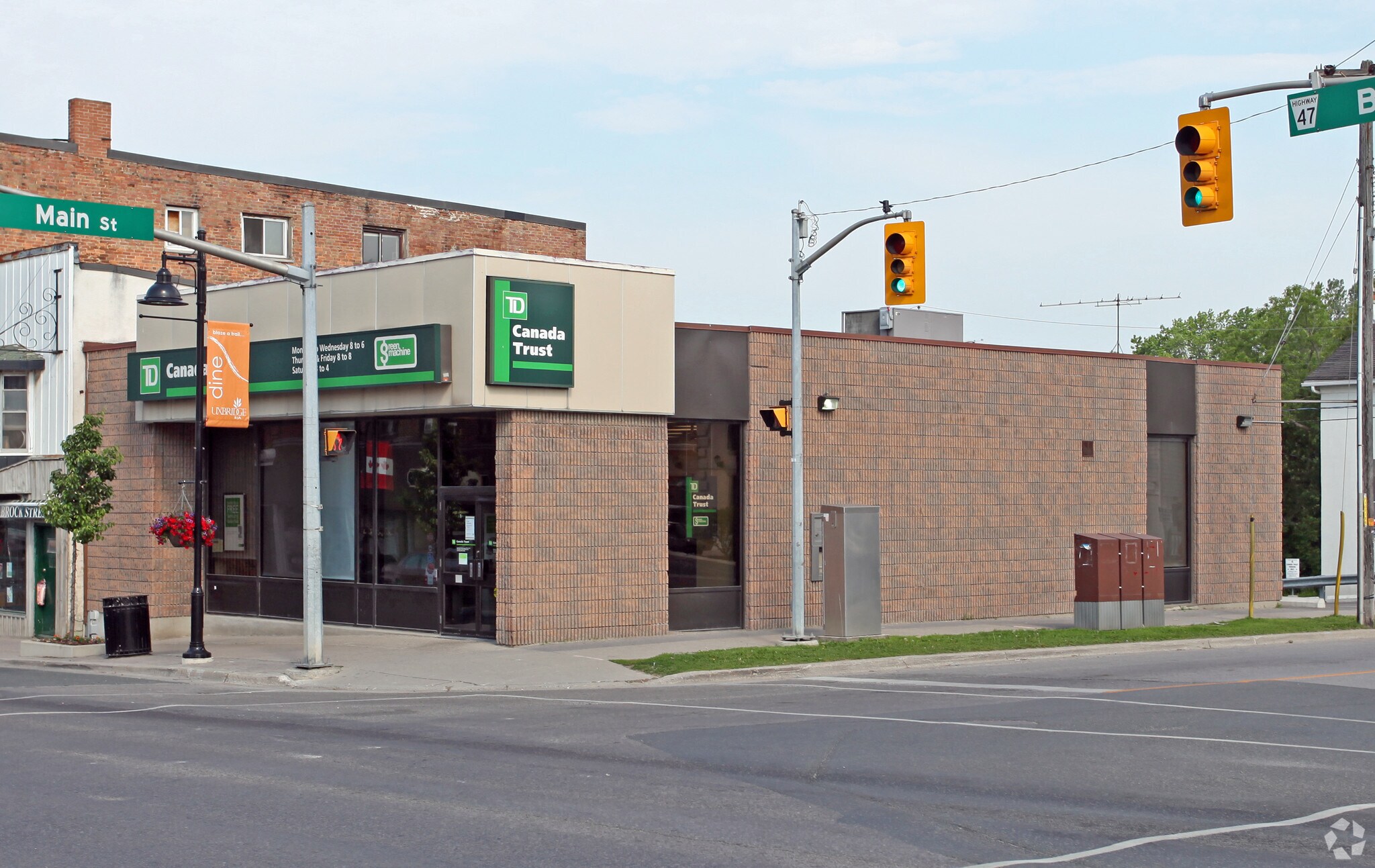 1 Brock St W, Uxbridge, ON for sale Primary Photo- Image 1 of 1