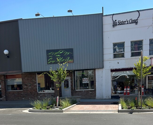 Plus de détails pour 330 S Bridge St, Winnemucca, NV - Commerce de détail à vendre