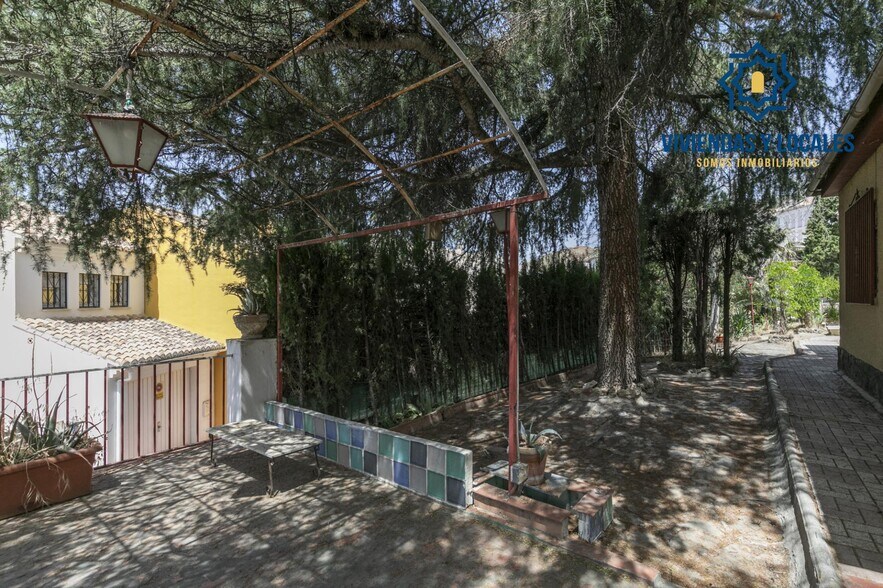 Plaza Trajano, 24, Cenes de la Vega, Granada à vendre - Photo du bâtiment - Image 2 de 36