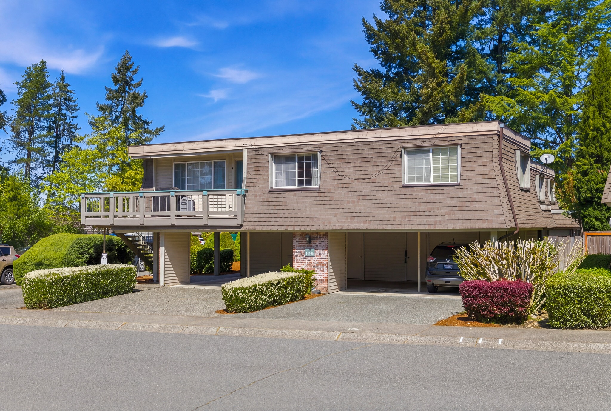 14506 NE 6th Pl, Bellevue, WA for sale Primary Photo- Image 1 of 47
