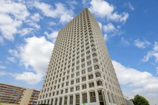 Plus de détails pour 65 Avenue Jules Cantini, Marseille - Bureau à louer