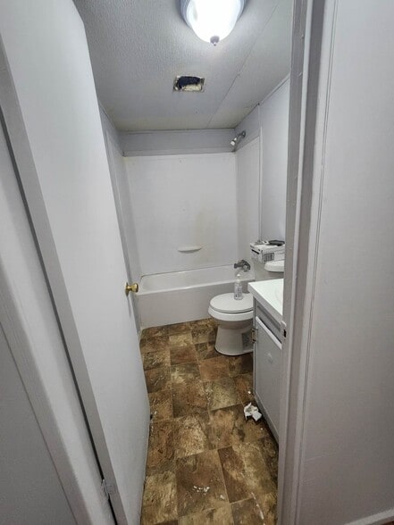 11891 FM 1409, Dayton, TX à vendre - Photo intérieure - Image 3 de 17