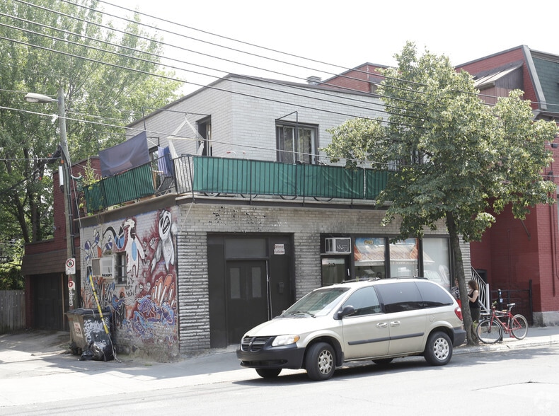 210-212 St Saint-Viateur O, Montréal, QC for sale - Primary Photo - Image 1 of 2