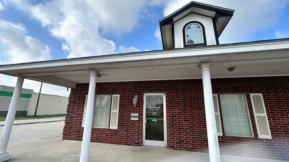 2527 Highway 361, Ingleside, TX à louer - Photo du bâtiment - Image 2 de 19