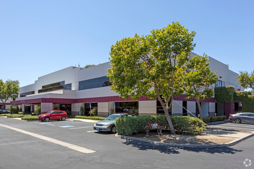 4115 Broad St, San Luis Obispo, CA à louer - Photo du bâtiment - Image 2 de 12