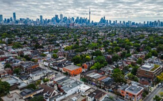 Plus de détails pour 955-957 Bloor St W, Toronto, ON – Vente au détail à vendre, Toronto, ON