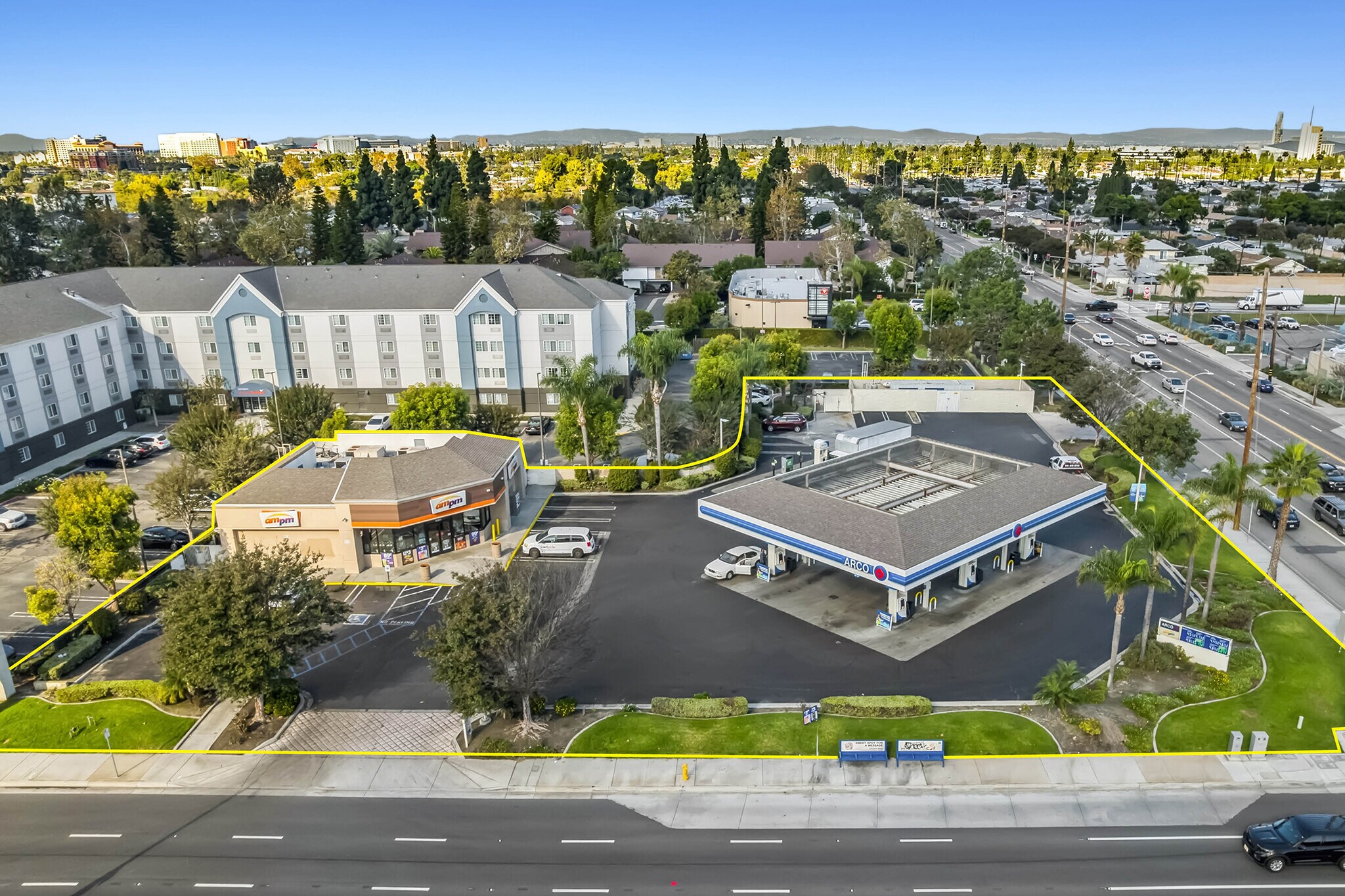 12931 Garden Grove Blvd, Garden Grove, CA à vendre Photo principale- Image 1 de 8