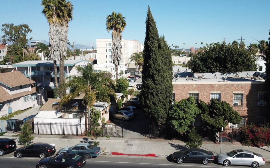 1118 N Cahuenga Blvd, Los Angeles, CA for sale - Building Photo - Image 2 of 8